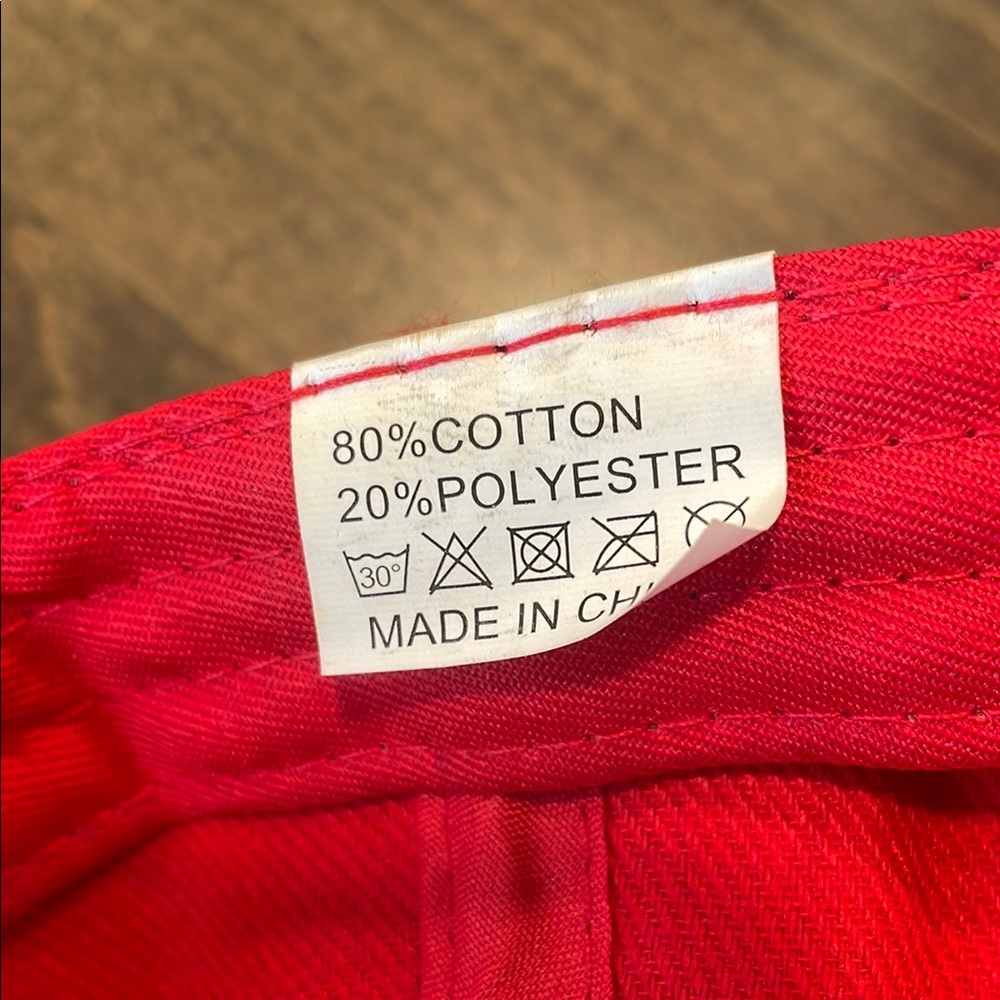 Source Unknown Red Baseball Cap - Picture 2 of 4